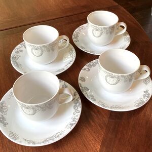 Corelle Corning Antique Linen cups/saucers set of 4 White And Gray